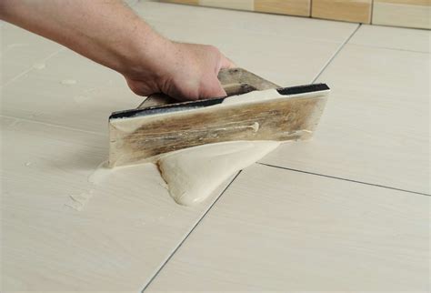 WORKS ON damaged porcelain, ceramics, or laminate tiles, and other surfaces. . Ceramic filler for floor tiles